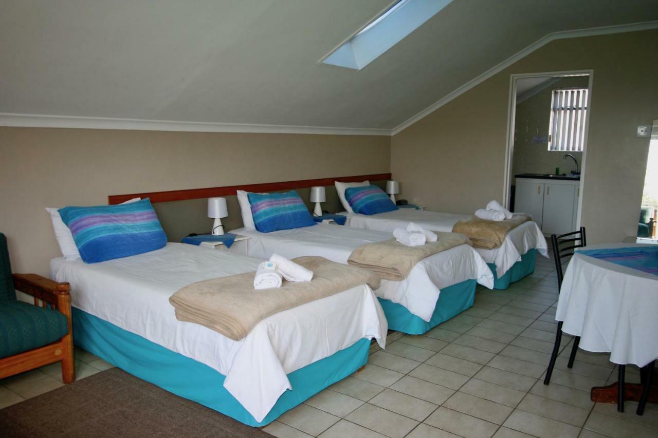 Clouds Guest House Дурбанвиль Экстерьер фото